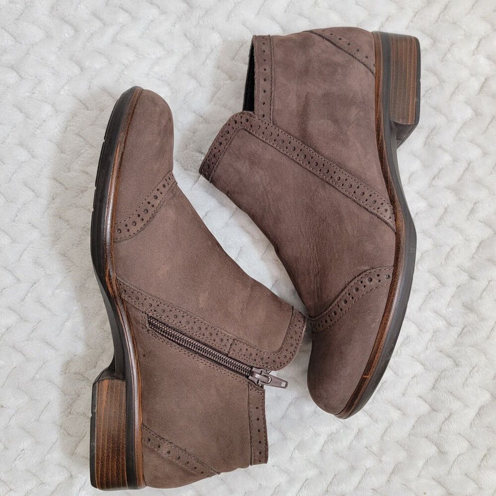 Naot Nefasi Coffee Bean Nubuck Ankle Boot Size EU Size 38 US Size‎ 7-7.5 EUC
